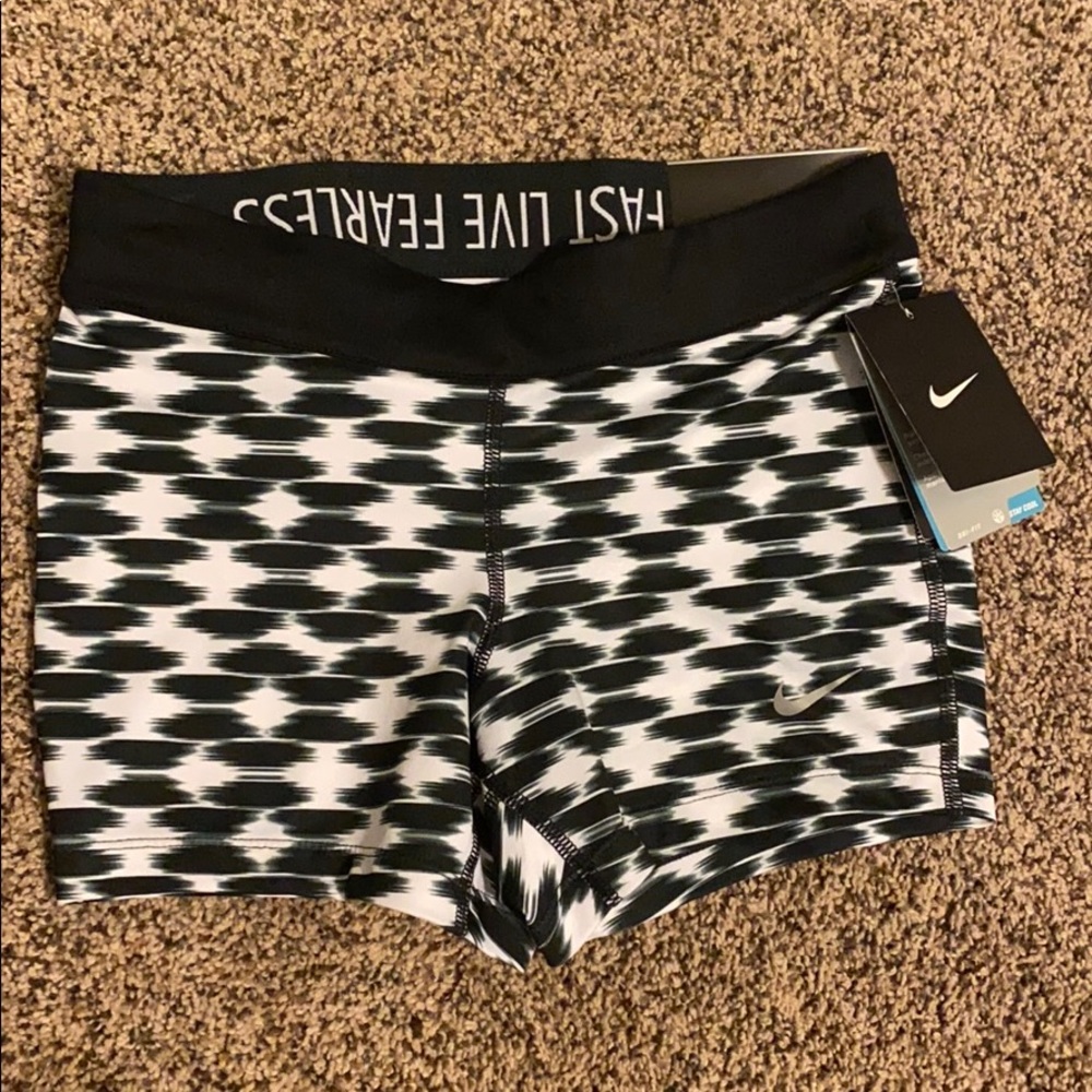 Nike Relay Running shorts / Spandex